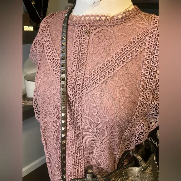 Valentino Garavani Rock Stud Tote 2 Way - Picture 8 of 15